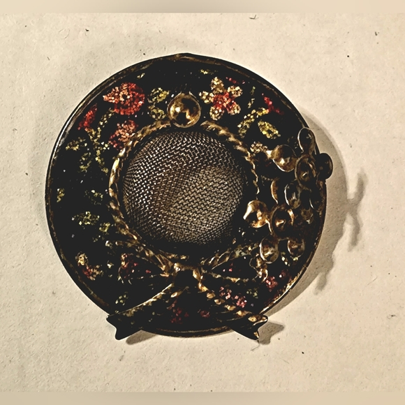 Vintage Holiday, festive mesh enameled with floral print hat brooch - Picture 3 of 7